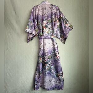 Japanese Robe Floral Purple with Tie Sash Sz 56